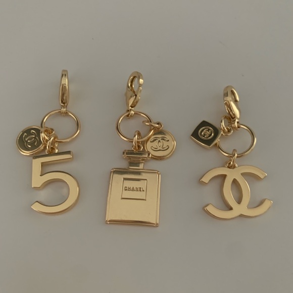 Chanel Gold Charms Set - Picture 1 of 4